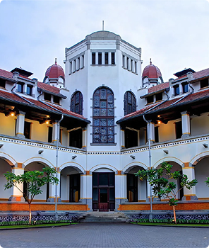 Pemandangan Semarang